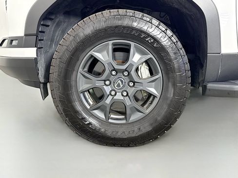 Used 2024 Lexus GX 550 AWD/4WD image 33