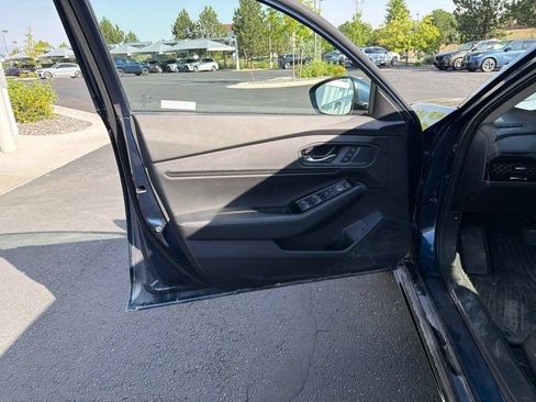 Used 2024 Honda Accord Touring image 9