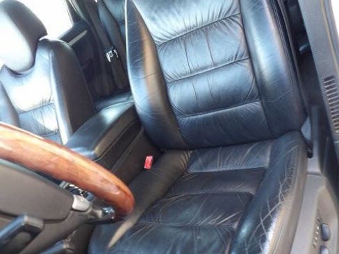 Used 2004 Porsche Cayenne Turbo image 20