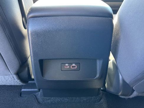 Used 2022 Nissan Frontier SV image 21