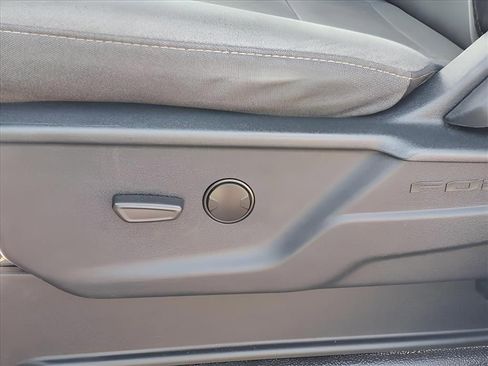 Used 2023 Ford F250 XLT w/ FX4 Off-Road Package image 24