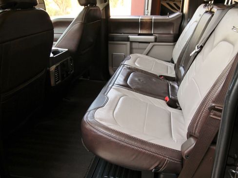 Used 2019 Ford F250 Limited AWD/4WD image 52