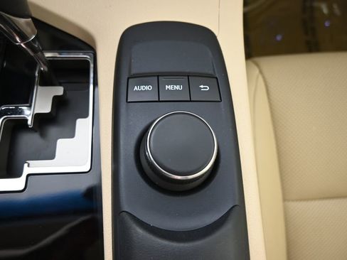 Used 2015 Lexus ES 350 FWD image 32