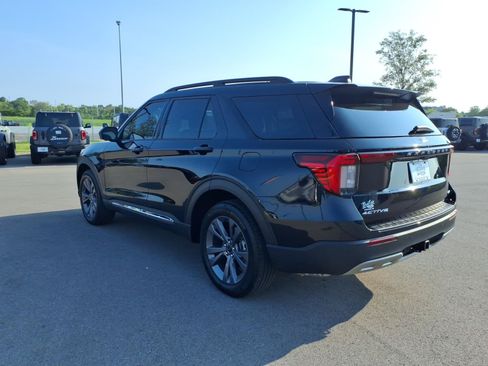 Certified 2025 Ford Explorer Active w/ Active Comfort Package AWD/4WD image 5