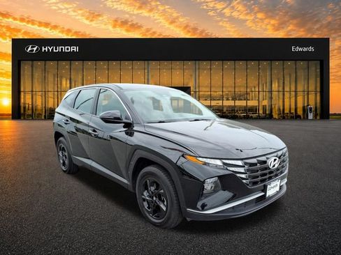 Certified 2022 Hyundai Tucson SE AWD/4WD image 5