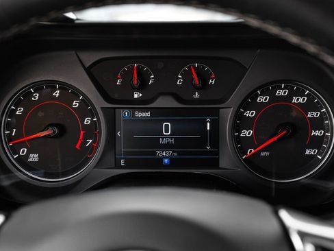 Used 2023 Chevrolet Camaro LT w/ Technology Package RWD image 17