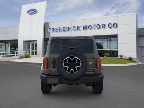 New 2026 Ford Bronco Outer Banks image 5