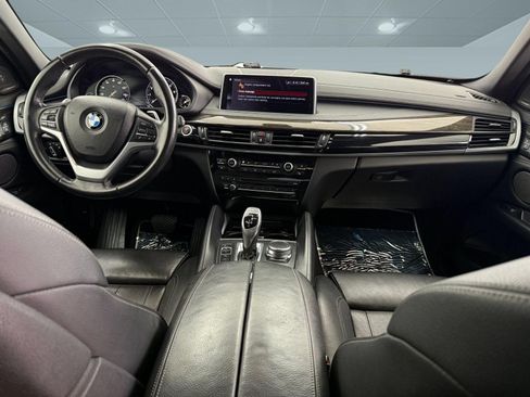 Used 2019 BMW X6 sDrive35i RWD image 12
