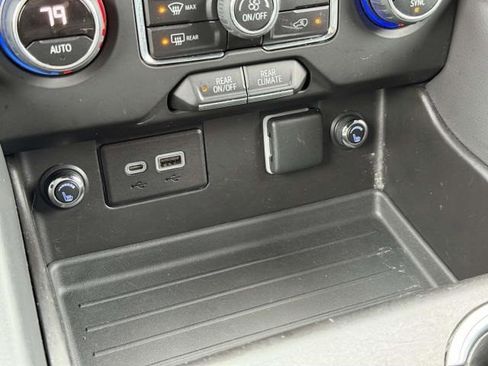 Used 2023 Chevrolet Suburban LS image 7