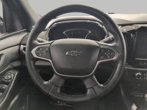 Used 2023 Chevrolet Traverse LT AWD/4WD image 6