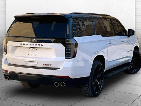 New 2026 Chevrolet Suburban RST w/ RST Capability Package AWD/4WD image 13