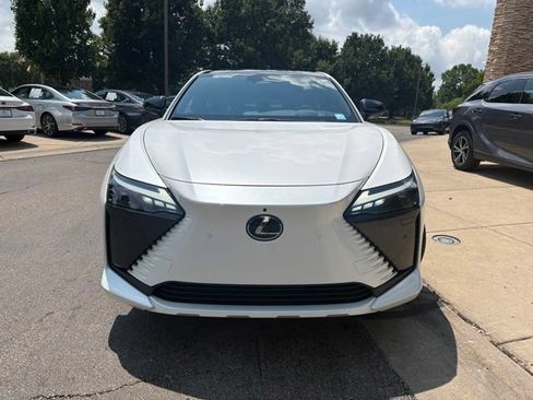 Used 2024 Lexus RZ 450e Premium w/ Technology Package AWD/4WD image 2