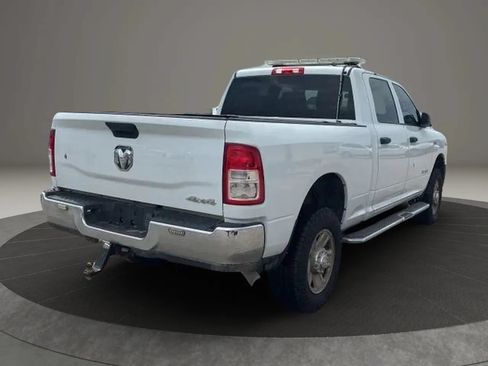 Used 2022 RAM 2500 Tradesman w/ Chrome Appearance Group AWD/4WD image 5