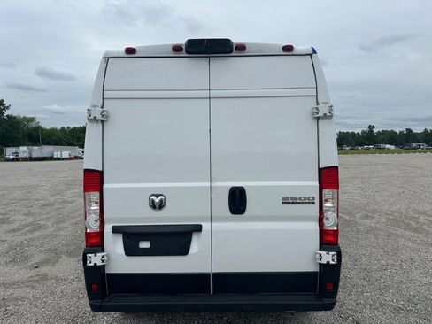 Used 2023 RAM ProMaster 2500 w/ Safety Group (A) FWD image 4