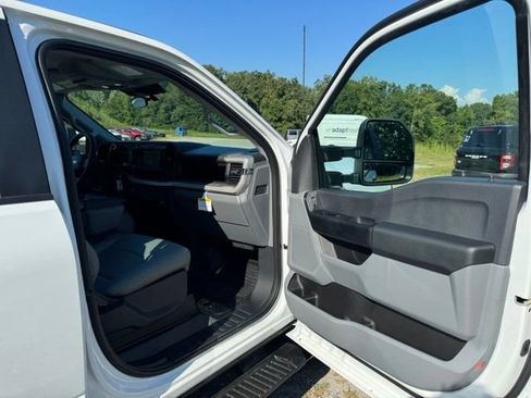 Used 2026 Ford F350 XL AWD/4WD image 16