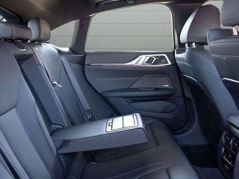 Used 2025 BMW 430i xDrive w/ M Sport Package image 67