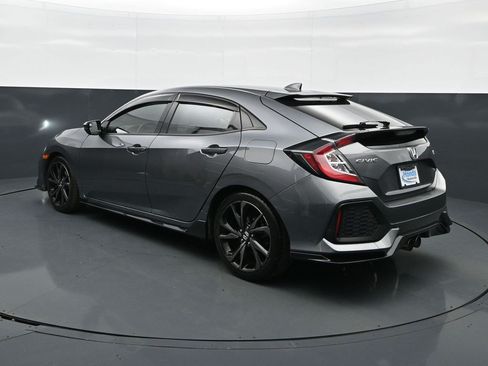 Used 2018 Honda Civic Sport Touring image 5