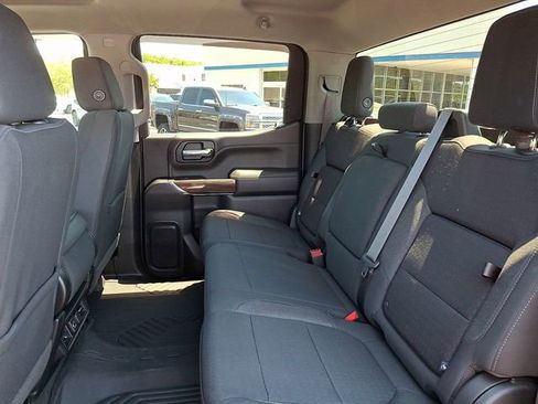 Used 2022 Chevrolet Silverado 1500 RST AWD/4WD image 9
