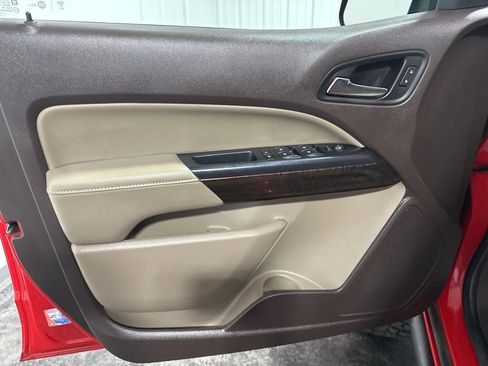 Used 2017 GMC Canyon SLE w/ SLE Convenience Package AWD/4WD image 12