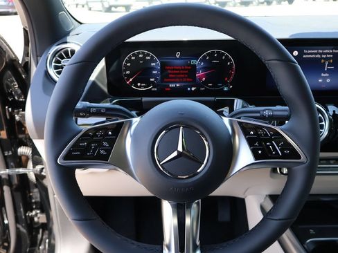 New 2026 Mercedes-Benz GLA 250 4MATIC image 29