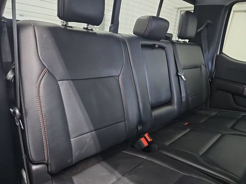 Used 2022 Ford F150 Lariat w/ Equipment Group 502A High AWD/4WD image 32