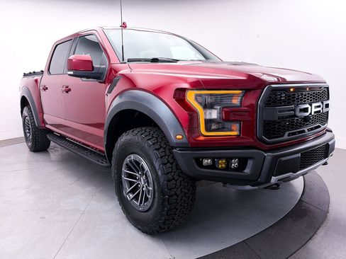 Used 2019 Ford F150 Raptor w/ Equipment Group 802A Luxury AWD/4WD image 14