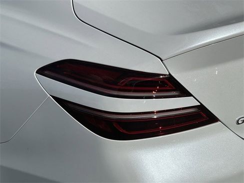 Used 2025 Genesis G70 2.5T w/ Sport Prestige Package image 15