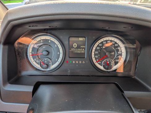 Used 2016 RAM 2500 Tradesman w/ Chrome Appearance Group AWD/4WD image 19