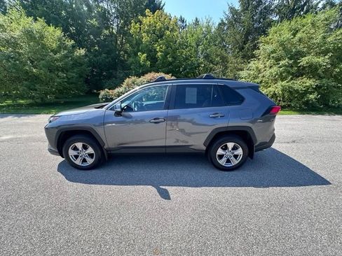 Used 2023 Toyota RAV4 XLE w/ Convenience Package AWD/4WD image 6