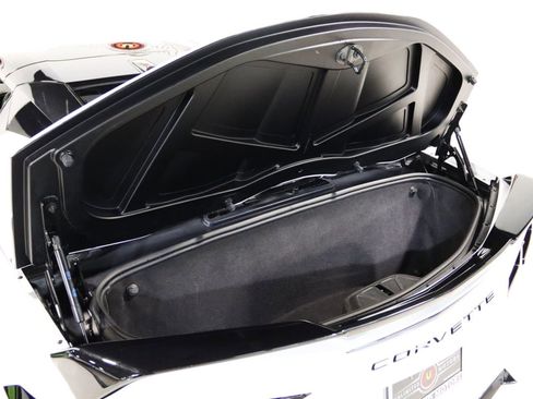 Used 2024 Chevrolet Corvette Stingray Premium Conv w/ Z51 Performance Package RWD image 63