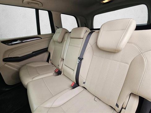Used 2018 Mercedes-Benz GLS 450 4MATIC image 14