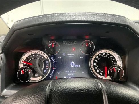 Used 2016 RAM 1500 Laramie w/ Convenience Group AWD/4WD image 26