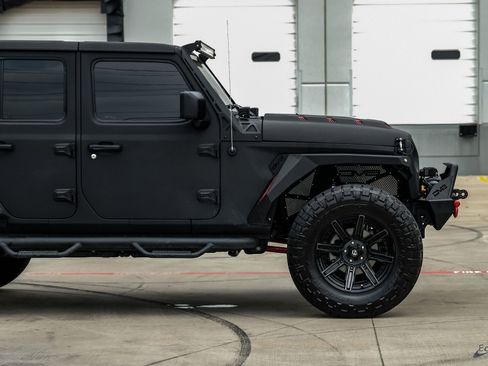 Used 2020 Jeep Wrangler Unlimited Sport S AWD/4WD image 21