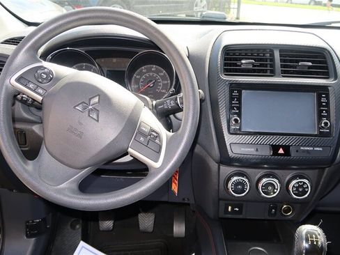 Used 2019 Mitsubishi Outlander Sport ES image 7