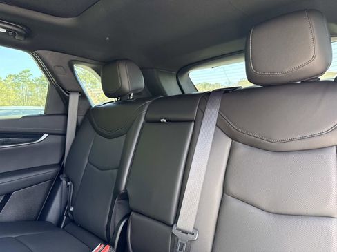Certified 2025 Cadillac XT5 Premium Luxury image 16