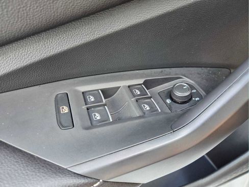Used 2026 Volkswagen Jetta S FWD image 21