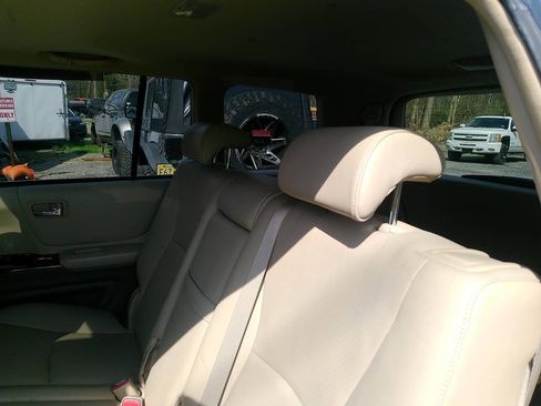 Used 2006 Toyota Highlander Limited AWD/4WD image 12