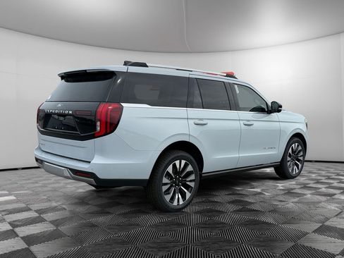 New 2026 Ford Expedition Platinum w/ Driver's Package AWD/4WD image 5