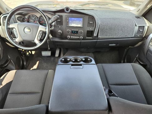 Used 2014 Chevrolet Silverado 2500 LT w/ Z71 Appearance Package image 13