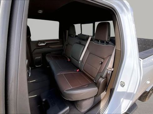 New 2026 GMC Sierra 3500 Denali w/ Denali Reserve Package AWD/4WD image 11
