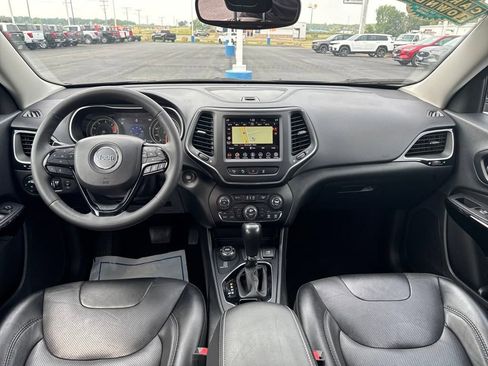 Used 2023 Jeep Cherokee Altitude Lux image 12