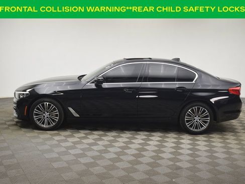 Used 2020 BMW 530i xDrive w/ Premium Package image 13