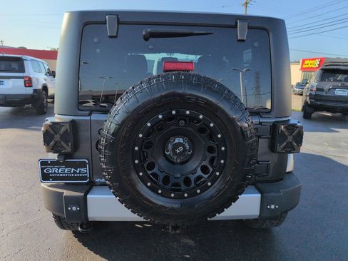 Used 2014 Jeep Wrangler Sahara w/ Trailer Tow Group AWD/4WD image 4