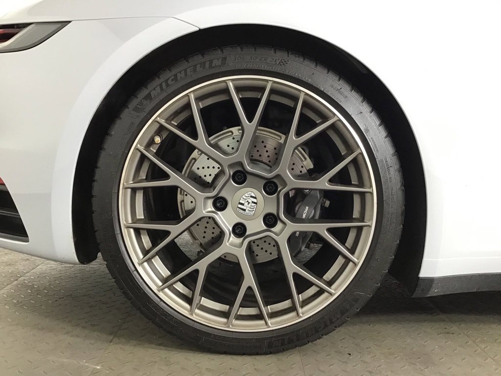 Certified 2023 Porsche 911 Carrera 4 AWD/4WD image 13