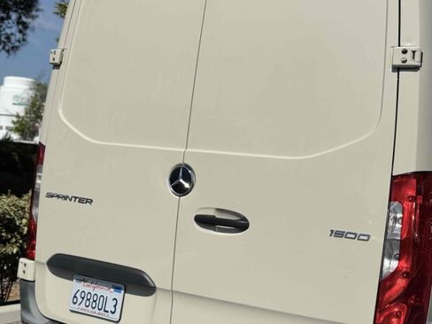 Used 2022 Mercedes-Benz Sprinter 1500 image 39