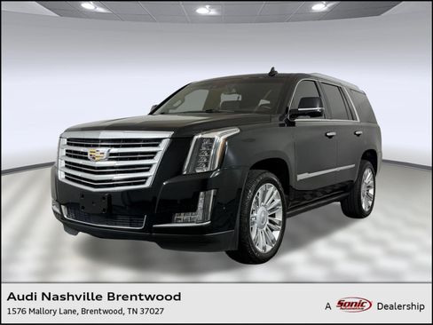 Used 2017 Cadillac Escalade Platinum AWD/4WD image 1