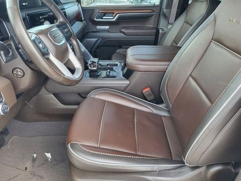 Certified 2023 GMC Sierra 1500 Denali AWD/4WD image 9