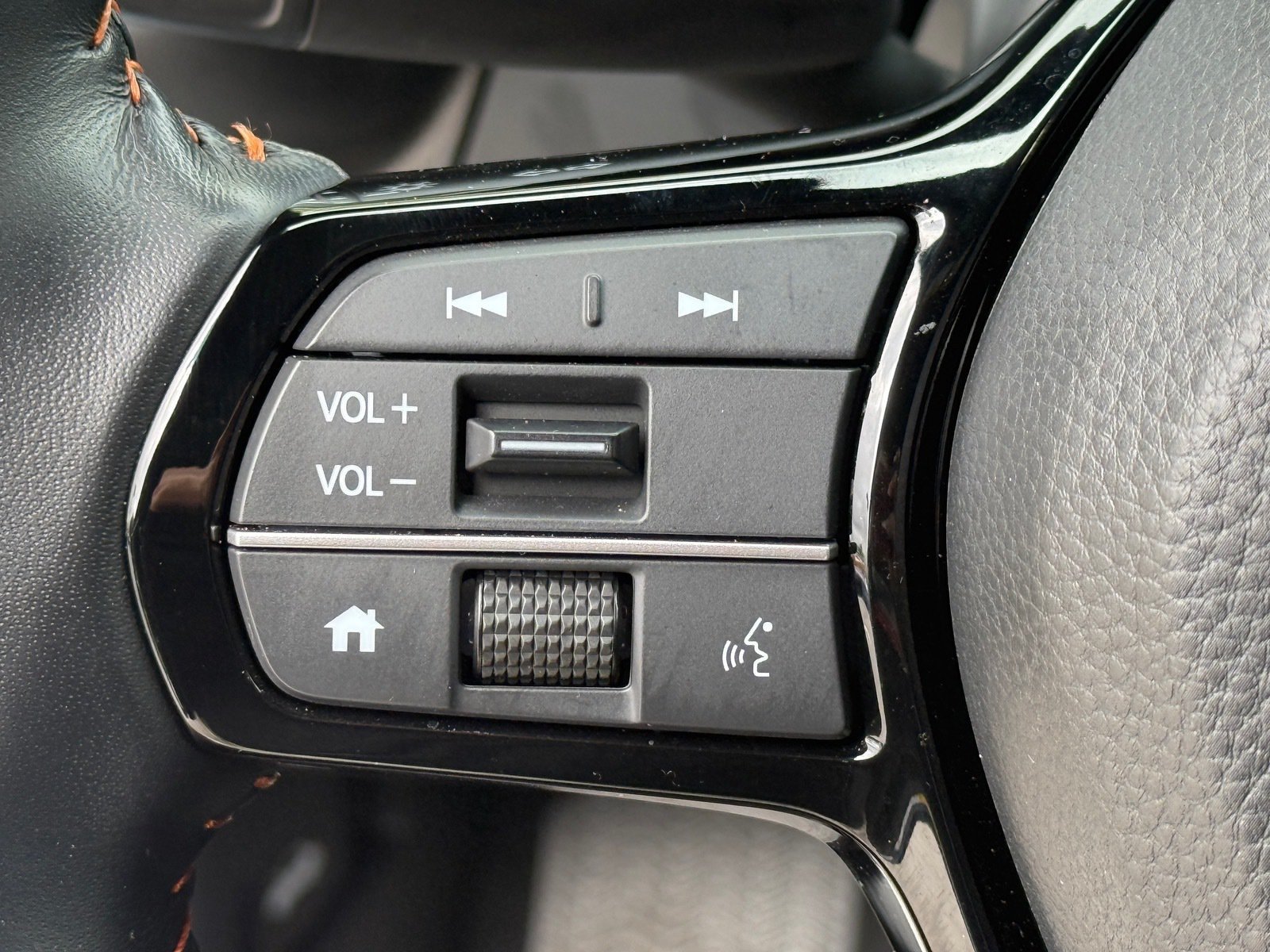 Used 2026 Honda HR-V Sport image 23