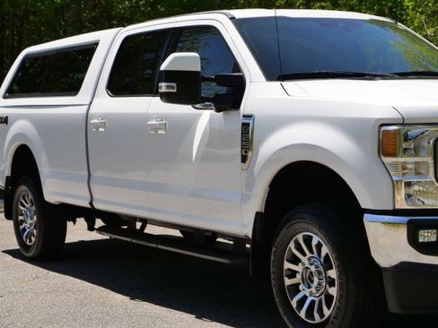 Used 2021 Ford F250 Lariat w/ Lariat Value Package AWD/4WD image 37