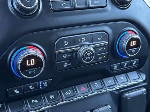 Used 2021 Chevrolet Silverado 1500 LTZ w/ LTZ Convenience Package II image 28